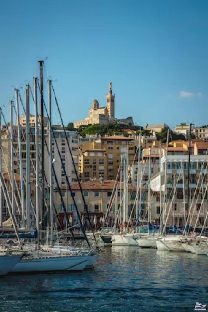 Superbe Appart, Central, Petit Balcon & Vue Place Marseille Exterior photo